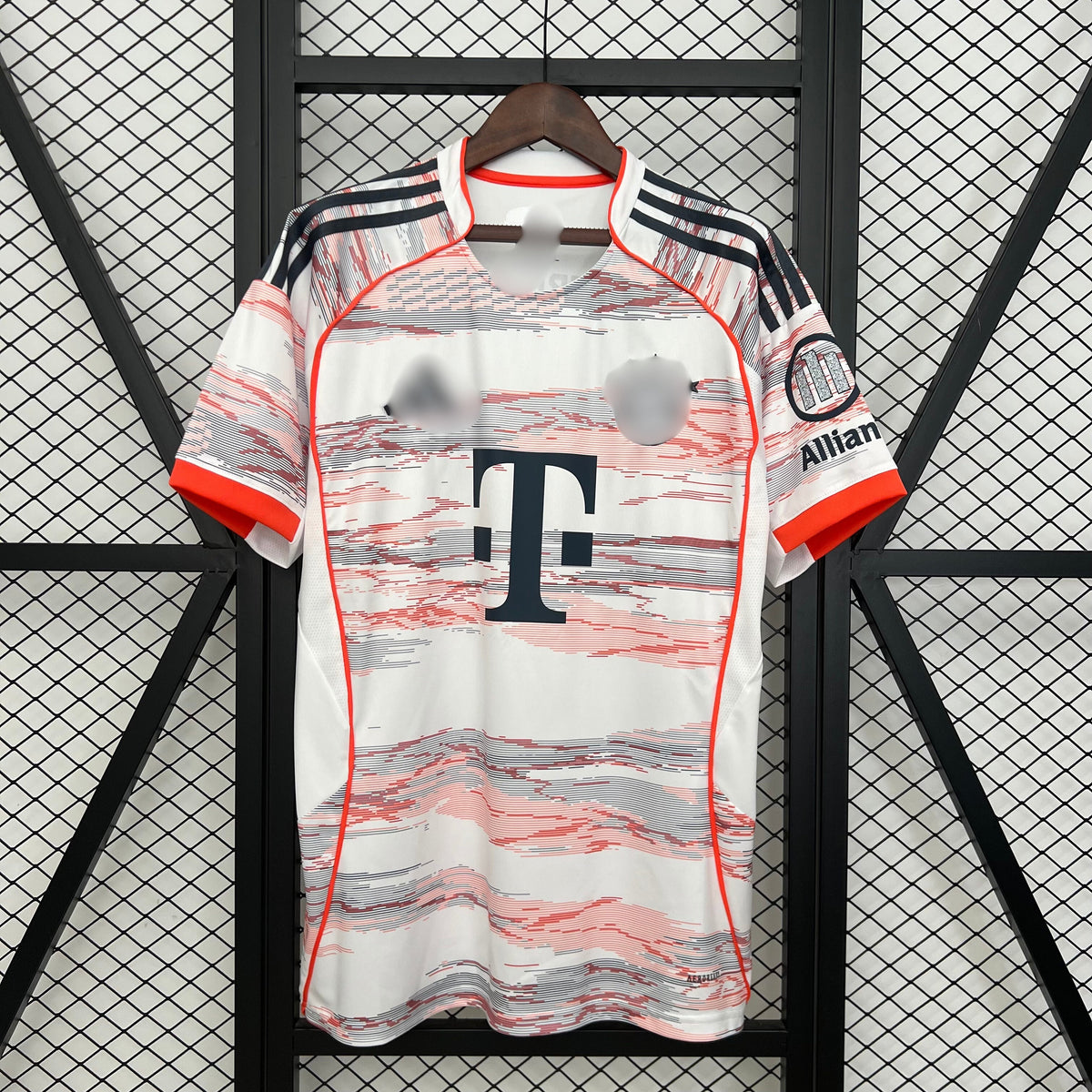 Camiseta Bayern de Munich Visitante 25-26