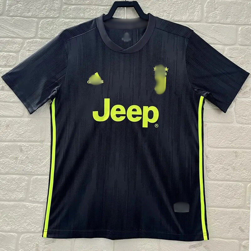Camiseta Retro Juventus Visitante 18-19