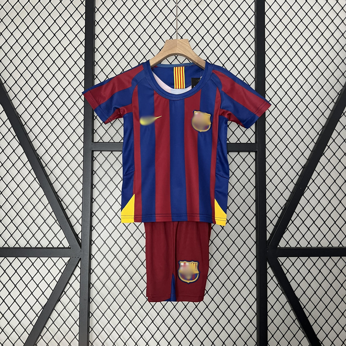Camiseta Retro Niño Barcelona Local 05-06