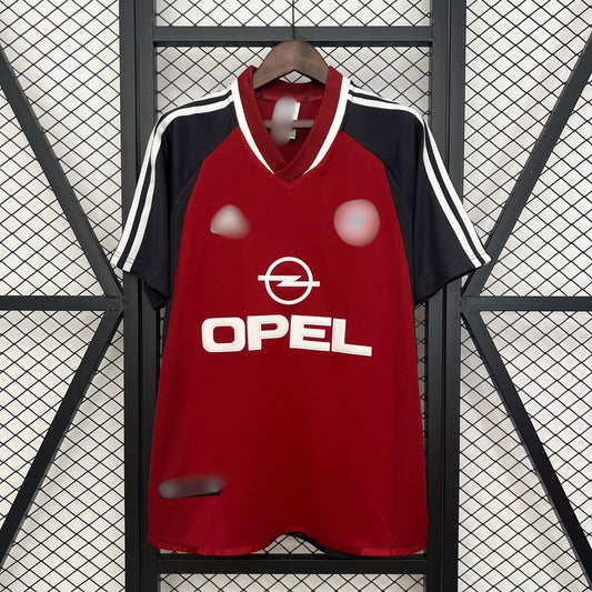 Camiseta Retro Bayern Local 01-02