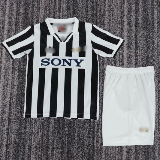 Camiseta Retro Niño Juventus Local 1996