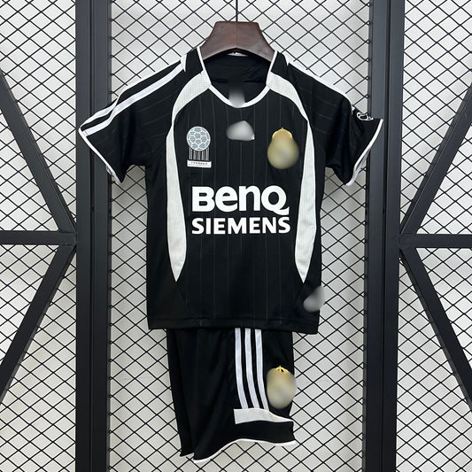 Camiseta Retro Niño Madrid Visitante 06-07